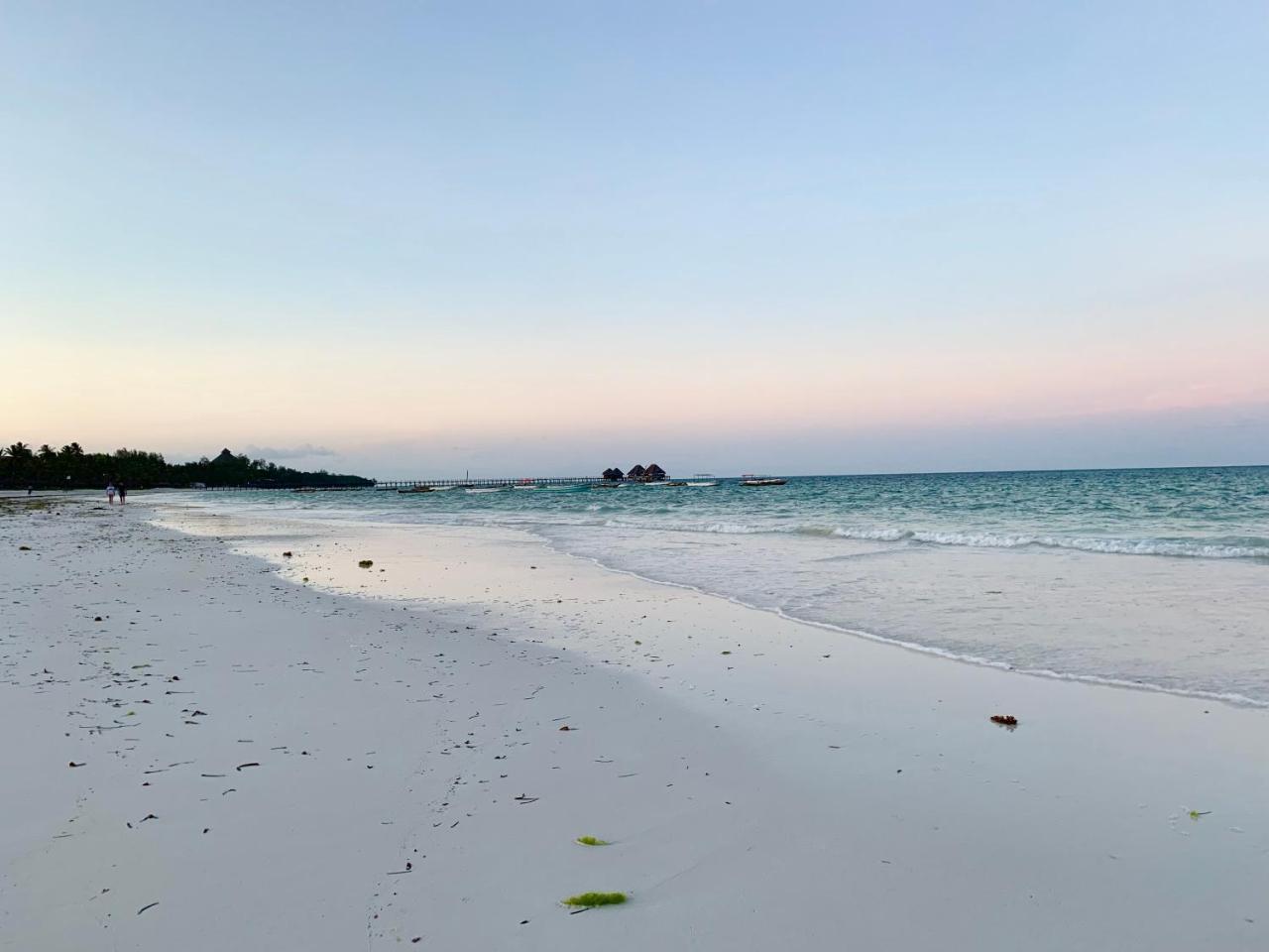The Sands Beach Resort Bwejuu Εξωτερικό φωτογραφία